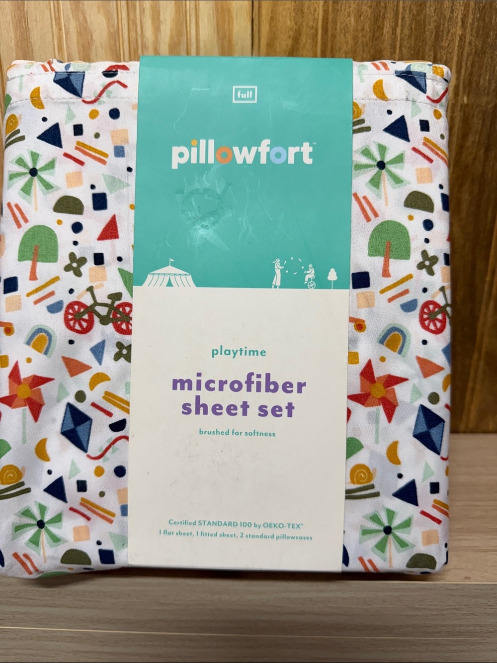 Pillowfort White Microfiber Sheet Set with Multicolor Playful Print